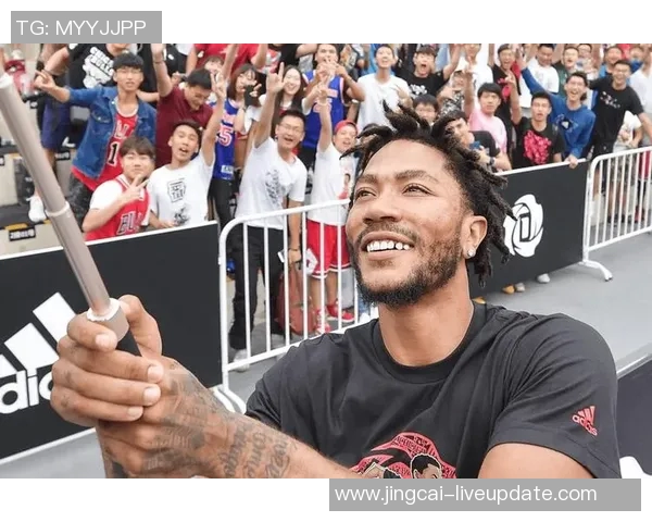 罗斯幽默调侃姚明身高差距引发球迷热议两位篮球巨星的友谊故事