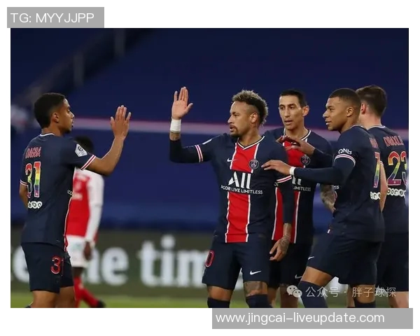 巴黎圣日耳曼大胜里昂五球零封全场数据解析引发热议